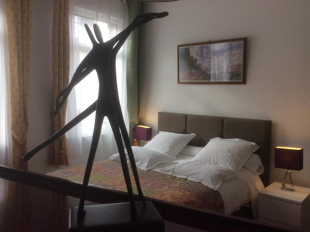 Chambres Et Table D'Hotes La Belle Lensoise Exteriér fotografie