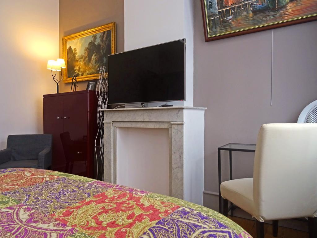 Chambres Et Table D'Hotes La Belle Lensoise Exteriér fotografie